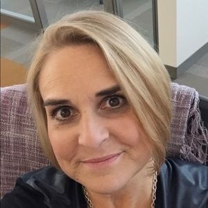 Meet your Posher, Staci